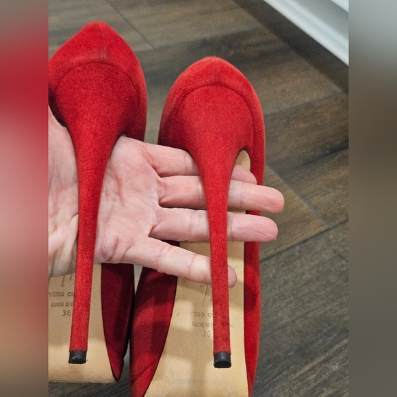 Giuseppe Zanotti Red Suede Peep Toe Platform Heels - Picture 7 of 13